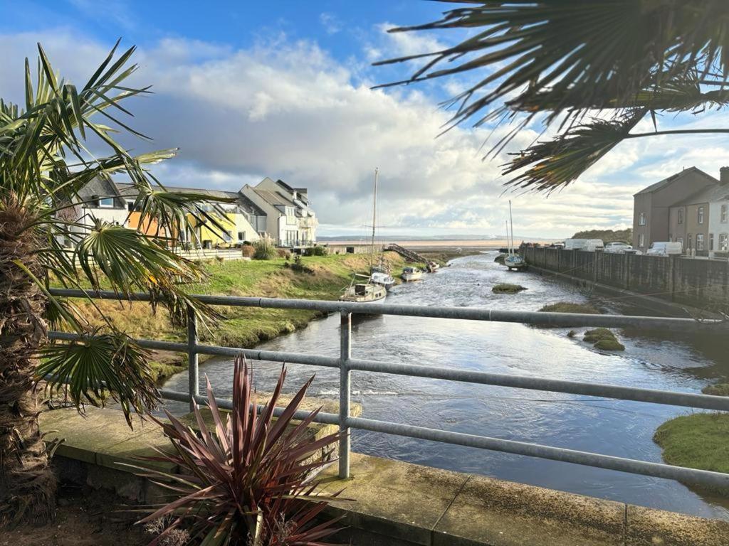 23 Coastal Comfort Millom Exterior foto